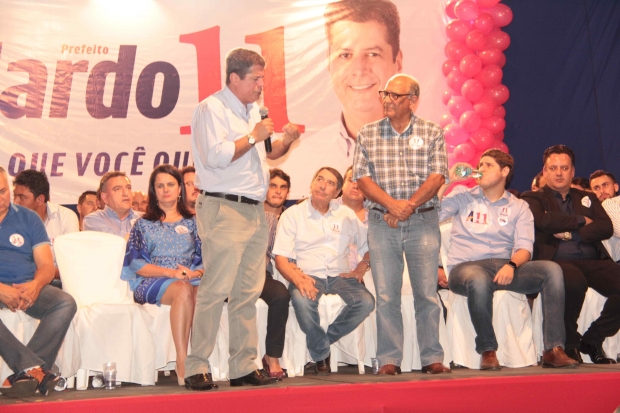 Abelardo Vaz 45
