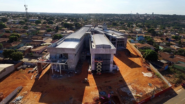 "O hospital de Aparecida será, sem medo de errar, o mais moderno hospital público de Goiás” 