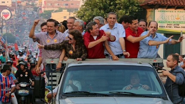 Momentos antes o atentado: Gugu Nader (à dir.) assistiu a tudo | Foto: reprodução