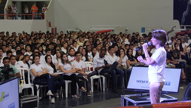 Raquel Teixeira durante encerramento do Enem Express de 2015 | Foto: Gustavo Spud 