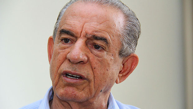 Iris Rezende: ex-prefeito encerrou programas sociais e não apresentou solução viável para sanar a demanda na cidade | Foto: Fotos: Fernando Leite/Jornal Opção