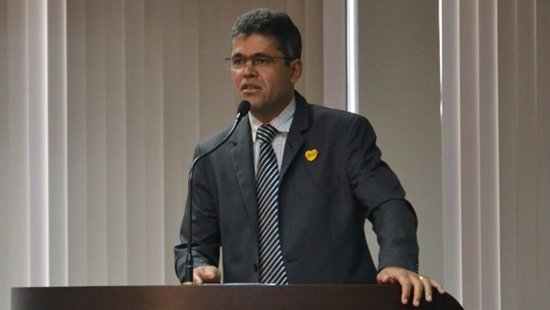 milton-neris-foto-reproducao