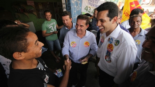 Vanderlan e Thiago Albernaz em caminhada | Foto: divulgação