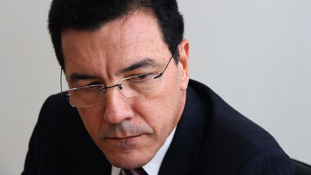 Professor Edward Madureira: “É preciso fazer mudanças, mas escolheram a pior forma para fazer isso”