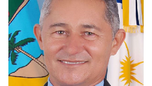 Prefeito Luiz Anacleto da Silva: nomeações irregulares na prefeitura