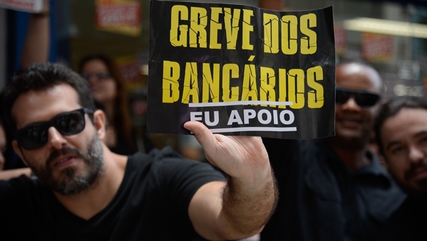 Funcionários da Caixa Econômica Federal permanecem de greve em três Estados | Foto: (Fernando Frazão/Agência Brasil