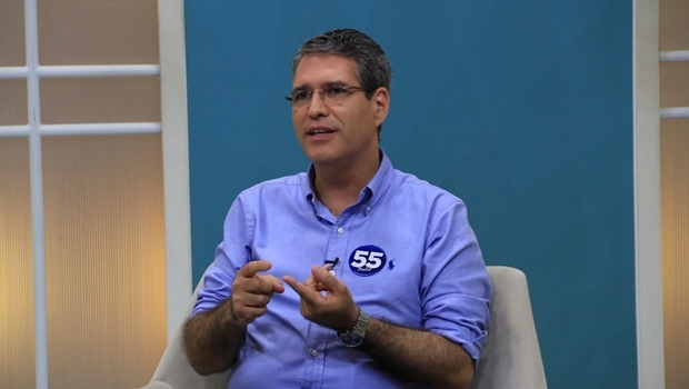 Francisco Jr. durante entrevista | Foto: Rafael Batista 
