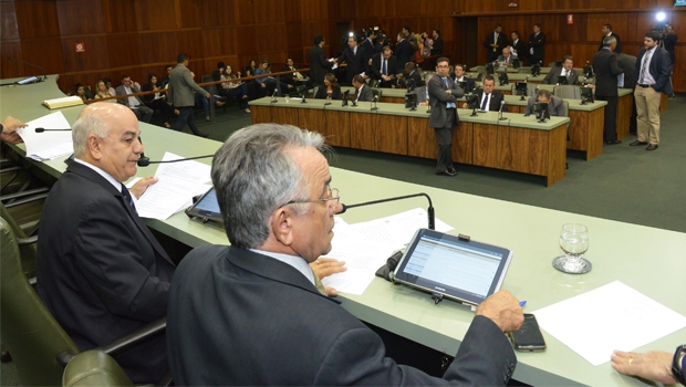 Sessão na  Assembleia Legislativa no dia 2 de dezembro de 2014, quando os deputados estaduais aprovaram a reforma administrativa