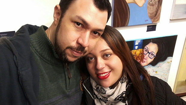 Angélica e Nilton começaram a conversar na publicação de uma amiga no Facebook e hoje moram juntos em Pelotas, no Rio Grande do Sul