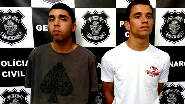 Suspeitos foram presos com a arma do crime | Foto: reprodução
