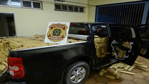 Um dos carros utilizados pela quadrilha para o transporte da droga. PF apreendeu mais de 10 toneladas | Foto: Reprodução PF