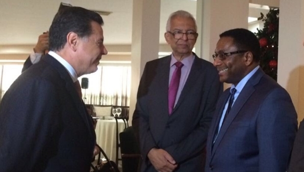 Governador Marconi Perillo (PSDB) e councillor de Toronto Sr. Michael Thompson. | Foto: Divulgação