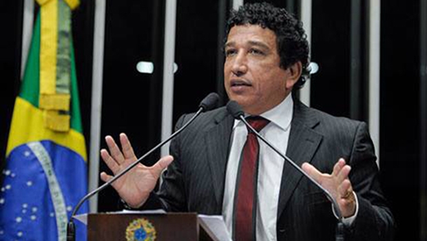 "15 conto (sic) é muito dinheiro, ninguém vai morrer de fome", afirmou o senador | Foto: Lia de Paula/ Agência Senado