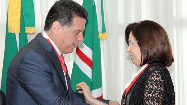 Para governador, o fato de Laurita assumir o STJ é mais um avanço das mulheres | Foto: Humberto Silva