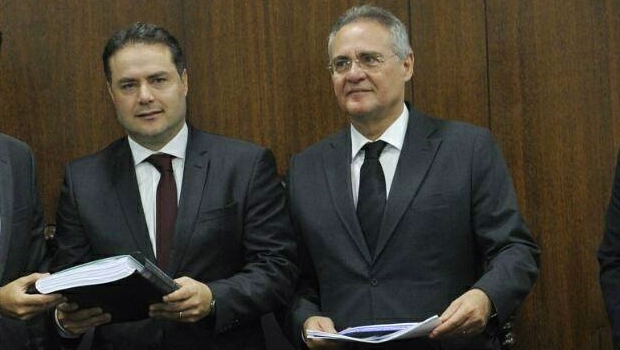 Renan Filho e Renan Calheiros durante encontro no Senado | Foto: reprodução