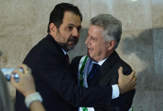 Agnelo Queiroz e Rodrigo Rollemberg: os dois deixam a impressão de que Brasília é ingovernável. Não é; a cidade-Etado só precisa de um gestor eficiente e que seja um político agregador