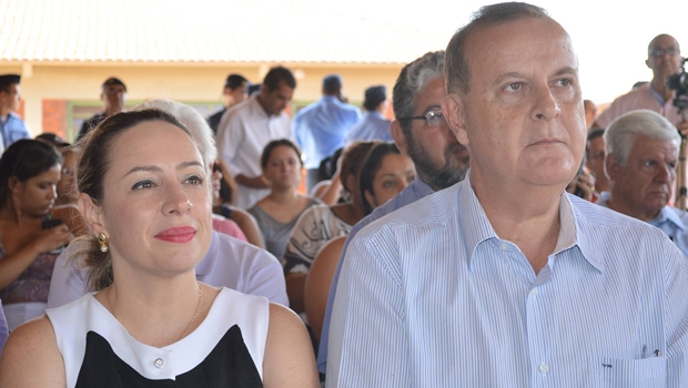 Adriana Accorsi e o prefeito Paulo Garcia 