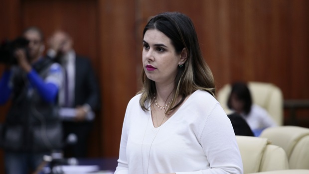 Vereadora Priscila Tejota: "O que a secretária está fazendo é completamente desumano" / Foto: Fernando Leite - Jornal Opção