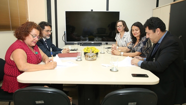 O Ministério Público de Goiás firmou um termo de ajuste de conduta com o Município de Goiânia, que se comprometeu a ofertar, no mínimo, 10.796 novas vagas para o atendimento da educação infantil em creches e, no mínimo, 4.813 novas vagas para a pré-escola_Jornal Opção