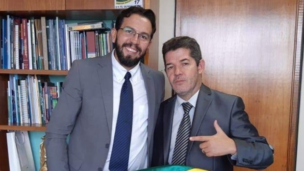Delegado Waldir e Professor Hugo em busca do nome ideal do PSL para disputar prefeitura de Aparecida em 2020 - Jornal Opção