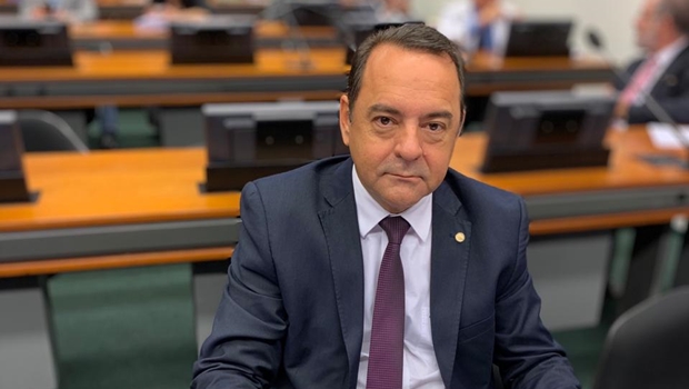 O deputado federal Adriano do Baldy (PP) teve seu requerimento para criação de subcomissão Especial dentro da Comissão de Desenvolvimento Urbano da Câmara dos Deputados para acompanhar o futuro do Minha Casa, Minha Vida, aprovado_Jornal Opção