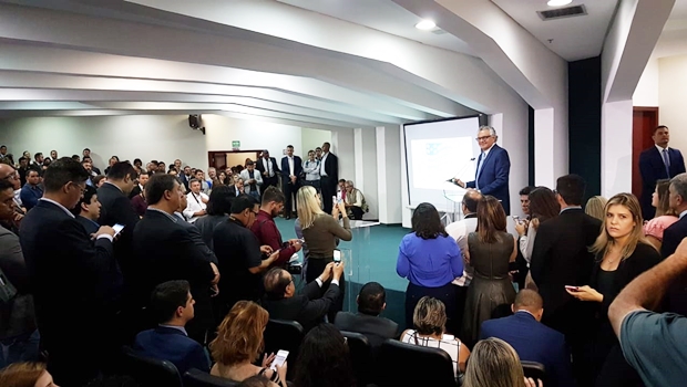 Governador Ronaldo Caiado (Dem) apresenta resultado dos 100 primeiros dias de gestão / Foto: Lívia Barbosa - Jornal Opção