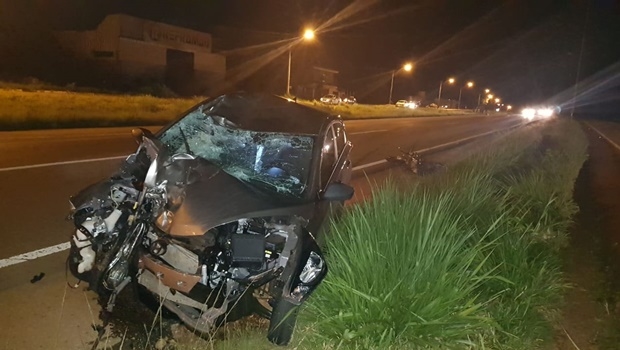 Um homem de 30 anos e sua filha, de apenas 5 anos, não resistiram aos ferimentos de uma colisão frontal, na noite deste sábado, 13. O acidente aconteceu na BR 060, em Guapó_ Jornal Opção