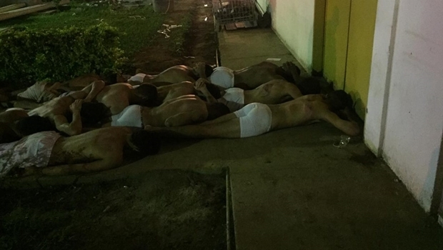 Após rebelião, 24 presos conseguiram escapar pulando o muro da CPP_Jornal Opção