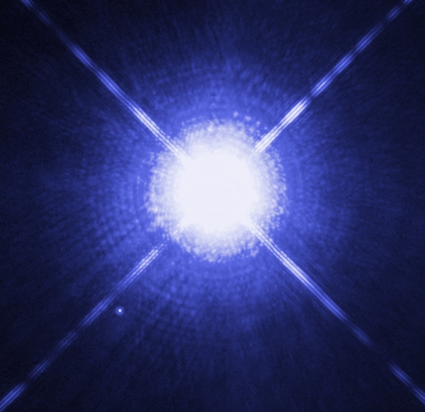 Imagem feita pelo Telescópio Hubble de Sirius A e Sirius B