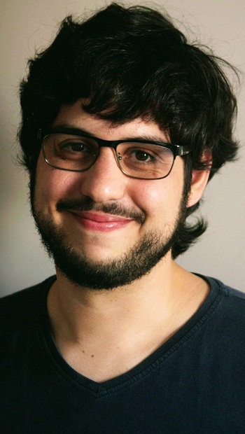 O Malabarista - Foto Diretor 01 - 300 dpi (Iuri Moreno)