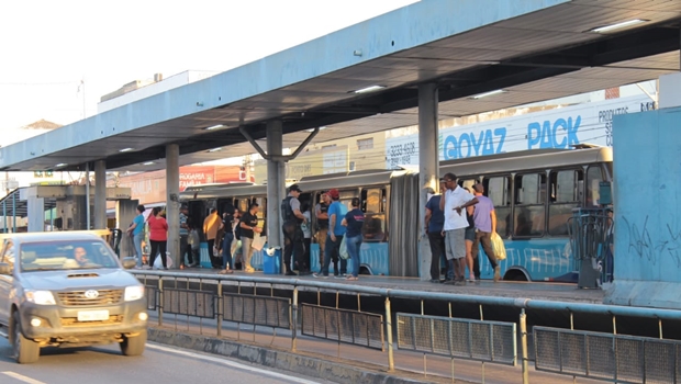 Plataforma do Eixo-Anhanguera: Região Metropolitana tem 12 milhões de passageiros | Foto: Fábio Costa / Jornal Opção