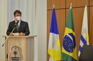 Diogo Fernandes "Quando o poder publico oferece estruturas, a
iniciativa privada faz a parte dela" 
| Foto: Mariana Ferreira