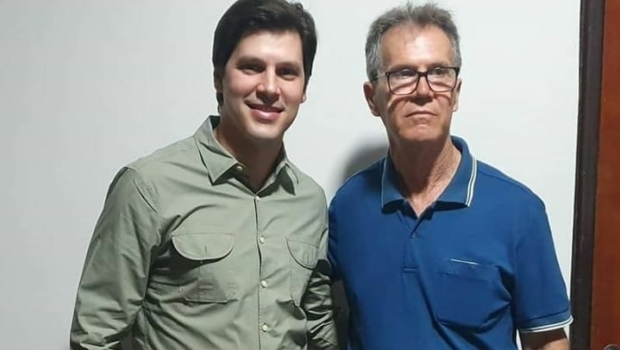 Daniel Vilela e o Professor Álvaro | Foto: Reprodução