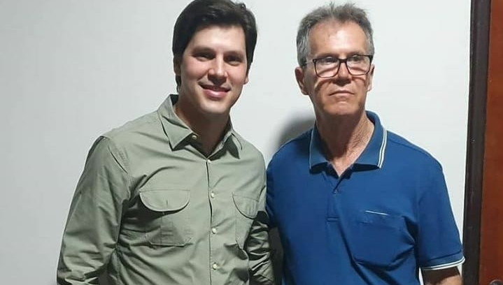 Daniel Vilela e o Professor Álvaro | Foto: Reprodução