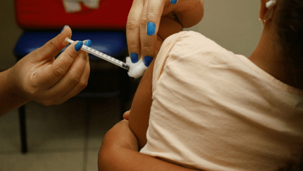 aplicação segunda dose vacina Coronavac