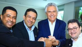 Caiado e Pros juntos