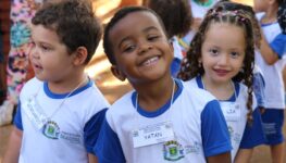 Alunos-cmeis-escola