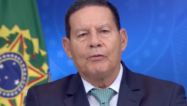 General Mourão