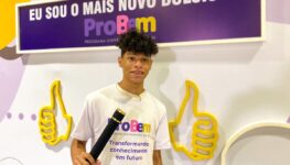 Pedido de bolsas de estudos é feito pela internet | Foto: Secom