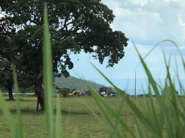 Máquinas operando na fazenda da região | Foto: divulgação