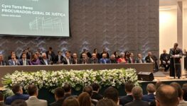 Sessão solene na Assembleia Legislativa para posse do novo PGR de Goiás | Foto: divulgação/MP-GO