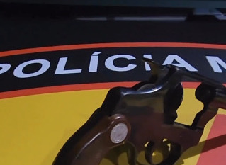 homem matar ex Goiânia