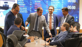Deputados estaduais participam da sessão da CCJ e Comissão Mista | Foto: divulgação/Hellenn Reis
