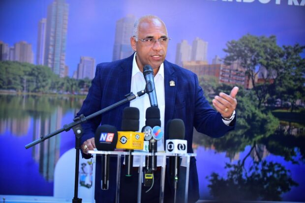 Reforma administrativa Rogério Cruz Goiânia