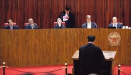 Plenário do TSE em sessão