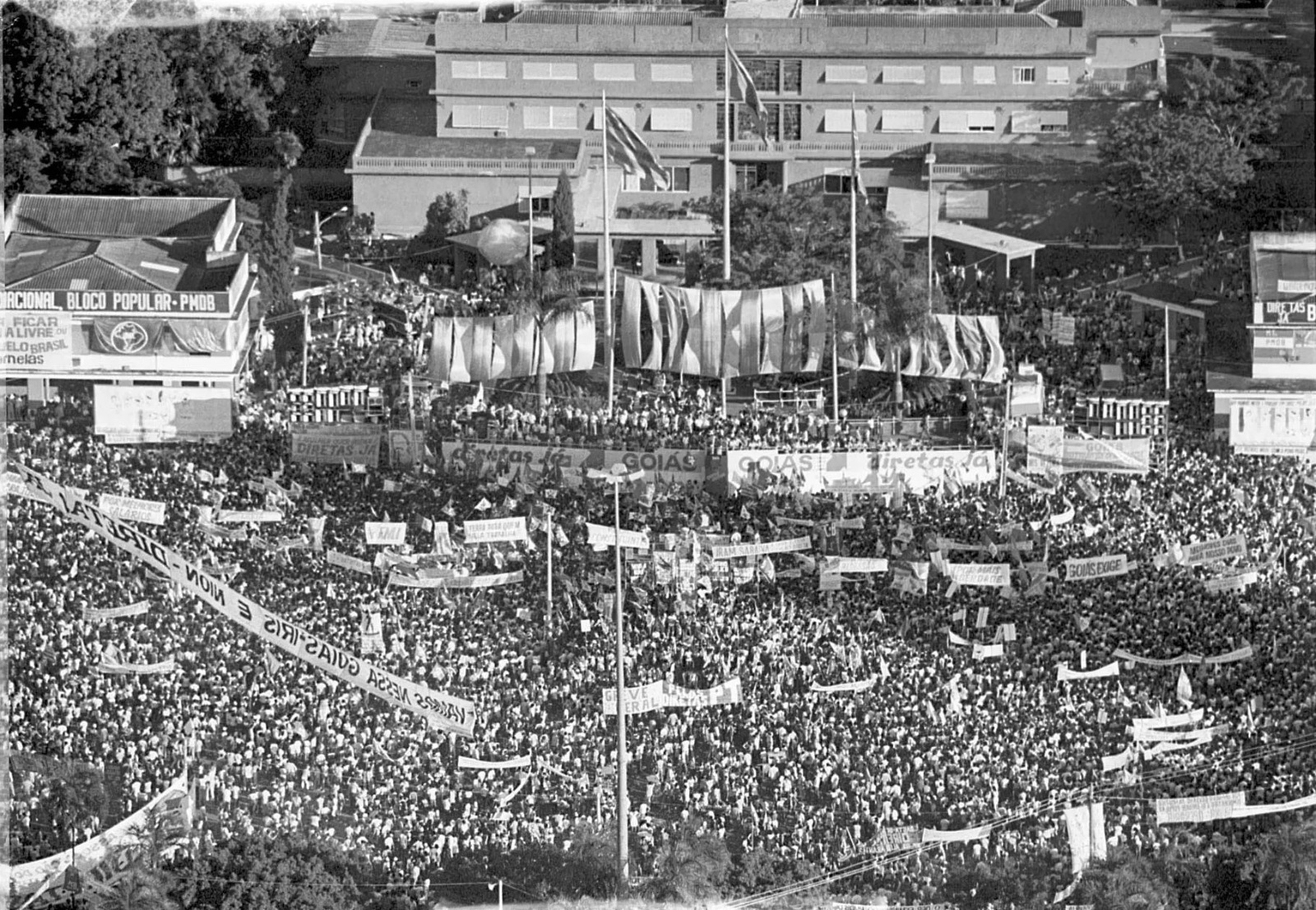 Comício Diretas Já Goiânia
