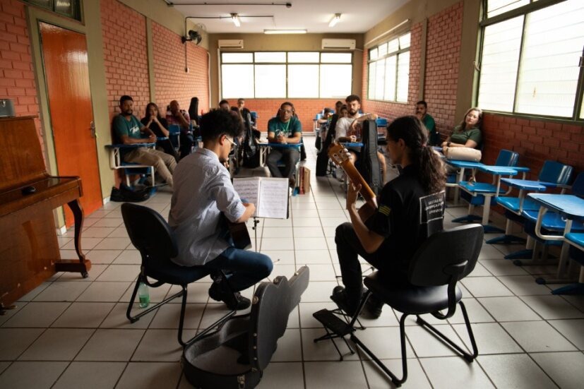 Basileu França aula
