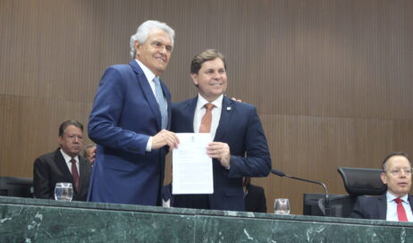 Governador Ronaldo Caiado. e Bruno Peixoto/UNIÃO BRASIL (UB)/Foto.Leoiran/Opcao