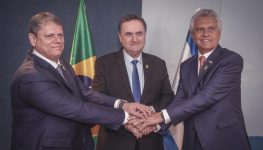Tarcísio Freitas, o ministro Israel Katz, e Caiado | Foto: divulgação/Hegon Correa