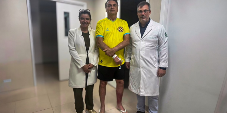 Jair Bolsonaro em tratamento de erisipela | Foto: divulgação